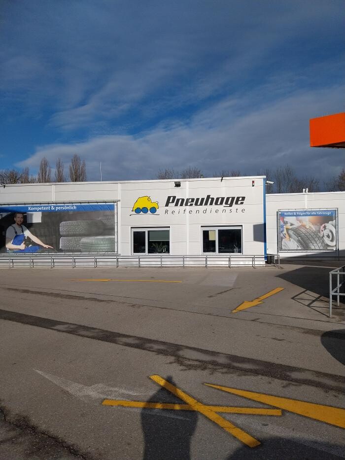 Bilder Pneuhage Reifen und Autoservice