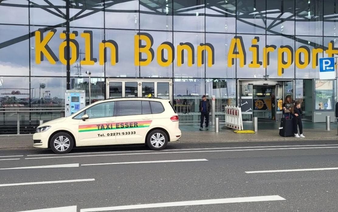 Bilder Taxi Esser GmbH