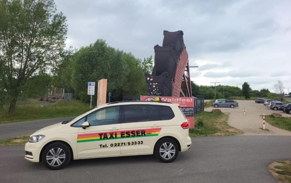 Bilder Taxi Esser GmbH