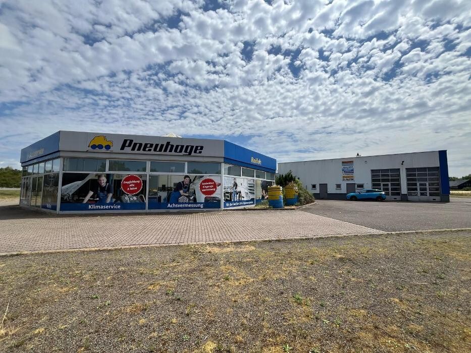 Bilder Pneuhage Reifen und Autoservice