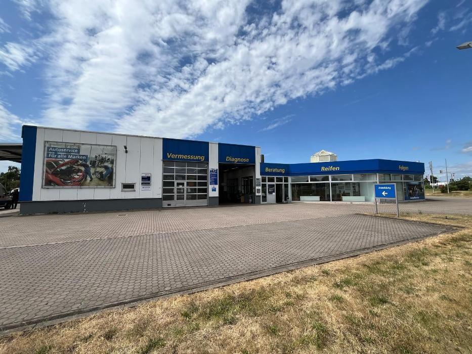 Bilder Pneuhage Reifen und Autoservice