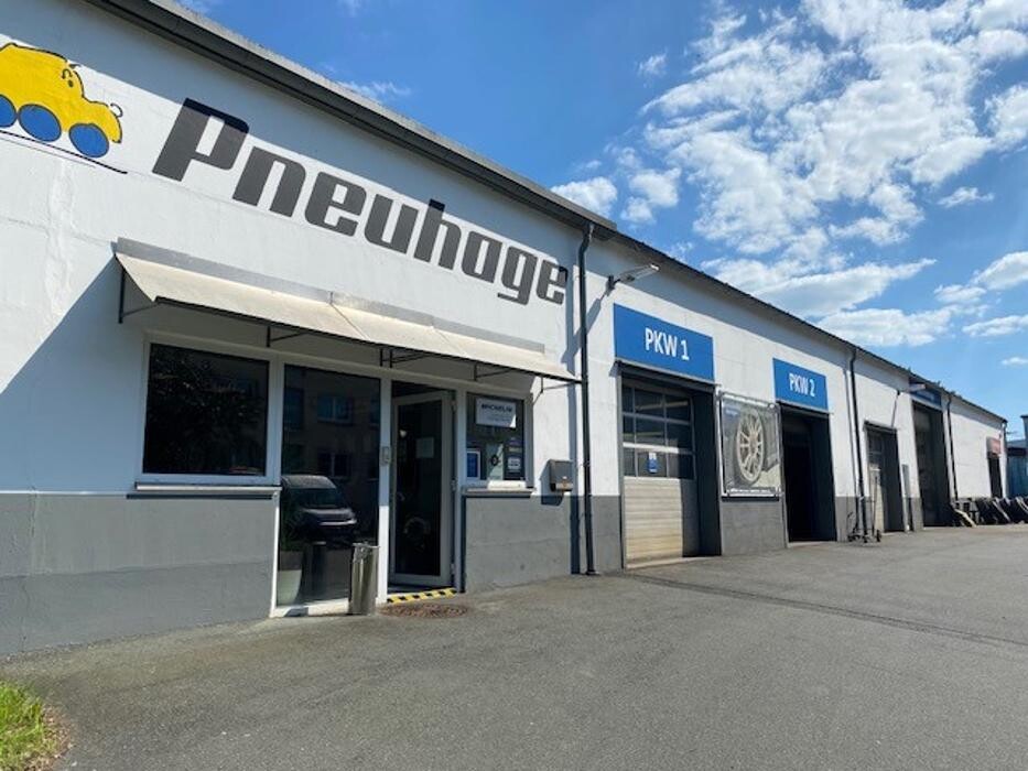 Bilder Pneuhage Reifen und Autoservice