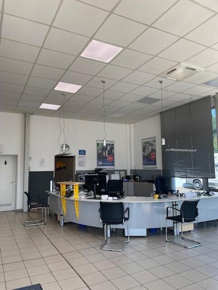 Bilder Pneuhage Reifen und Autoservice