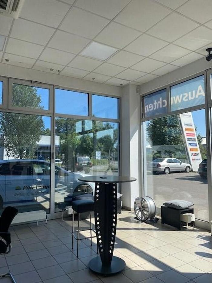 Bilder Pneuhage Reifen und Autoservice