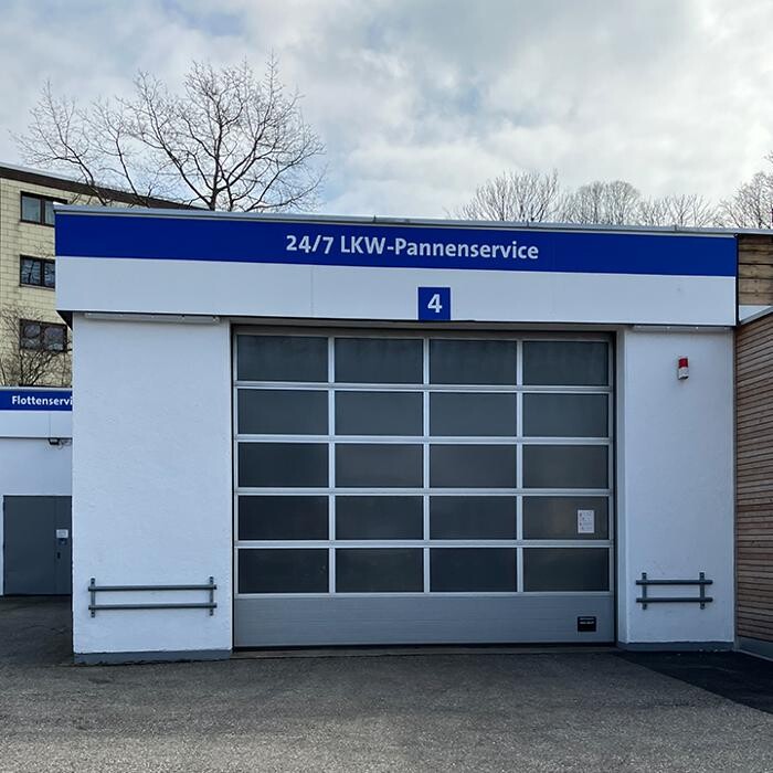 Bilder Pneuhage Reifen und Autoservice