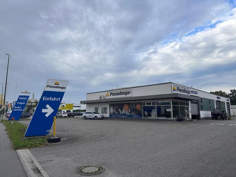 Bilder Pneuhage Reifen und Autoservice