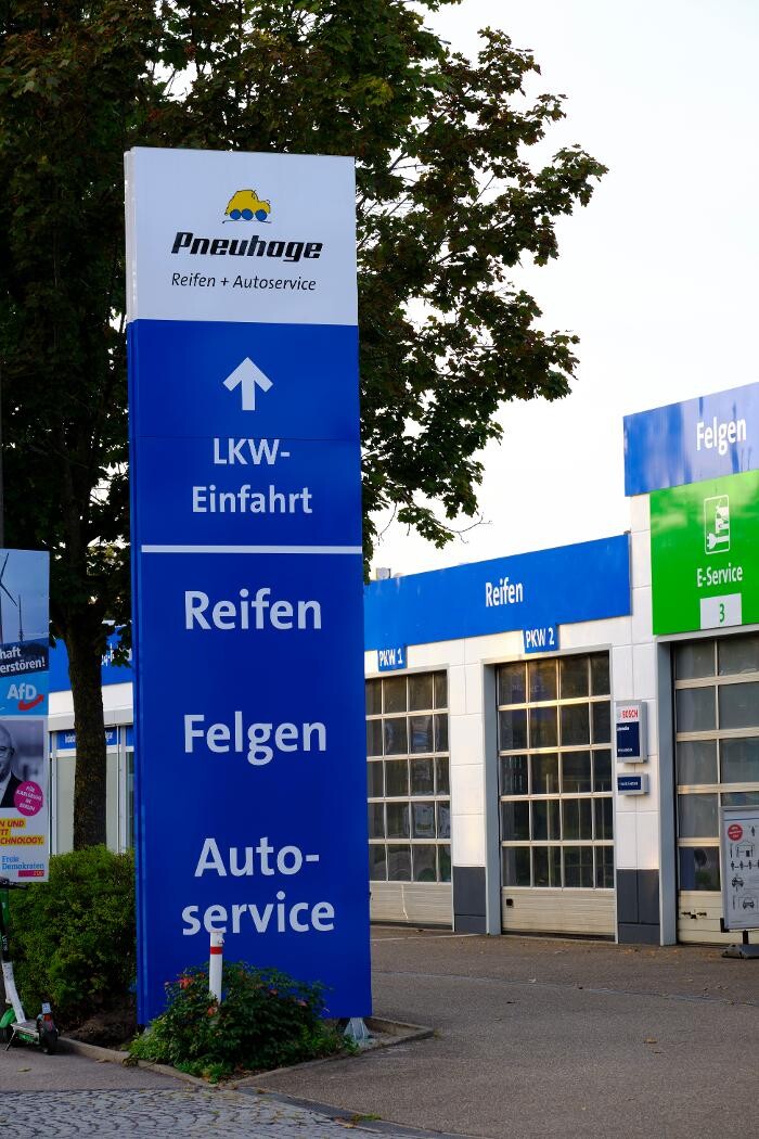 Bilder Pneuhage Reifen und Autoservice