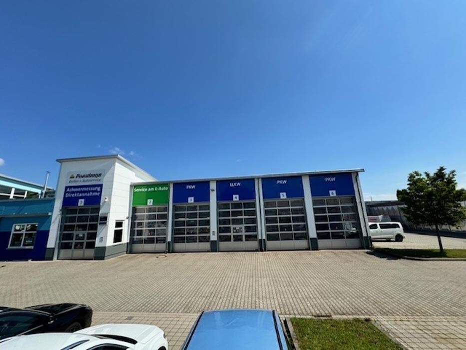 Bilder Pneuhage Reifen und Autoservice