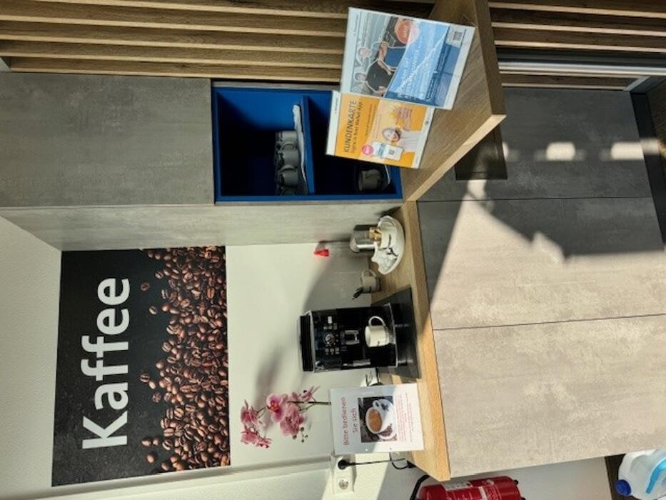 Bilder Pneuhage Reifen und Autoservice