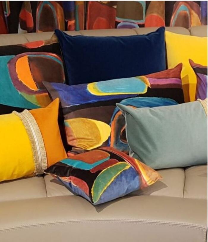 Bilder FENSTERKLEIDER + MOEBELANZUEGE Gardinen Vorhänge