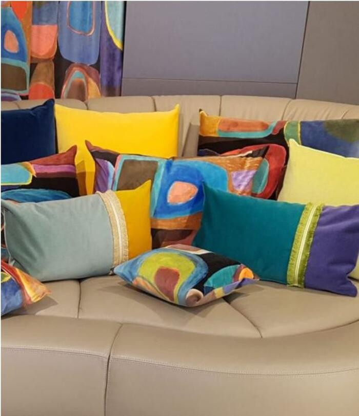 Bilder FENSTERKLEIDER + MOEBELANZUEGE Gardinen Vorhänge