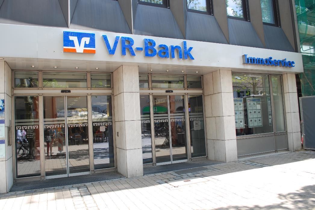 Bilder VR Bank ImmoService