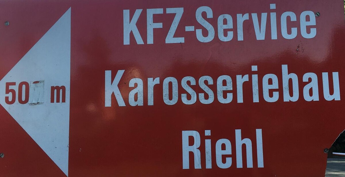 Bilder Kfz-Service & Karosseriebau Peter Riehl - Autowerkstatt in Altlandsberg