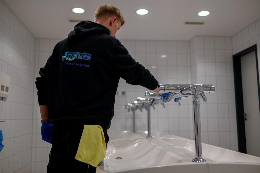 Bilder Glas & Gebäudereinigung Tummer