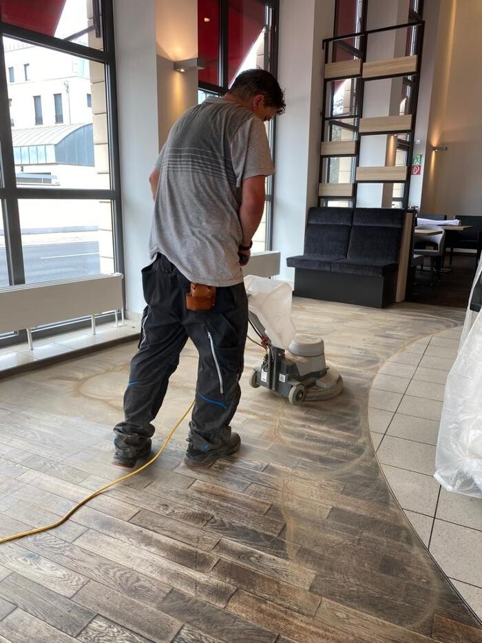 Bilder ILIAS Schöneseiffen ReinigungService Tatortreinigung