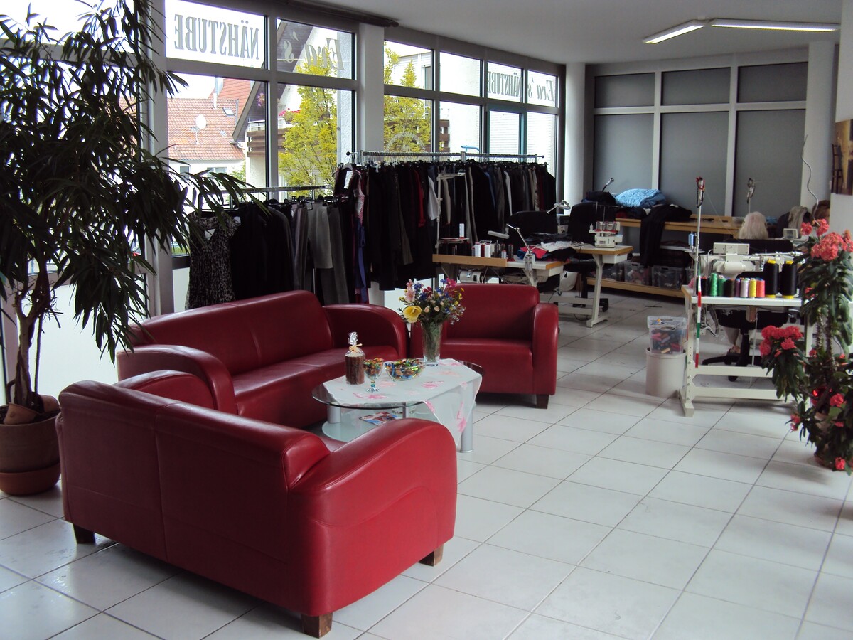 Bilder Änderungsschneiderei Nähstube Eva in Filderstadt      