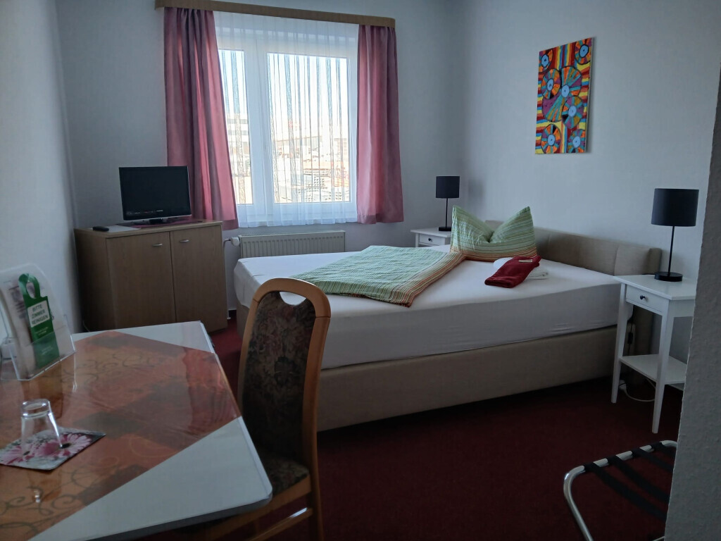 Bilder Hotel zum Jahnatal