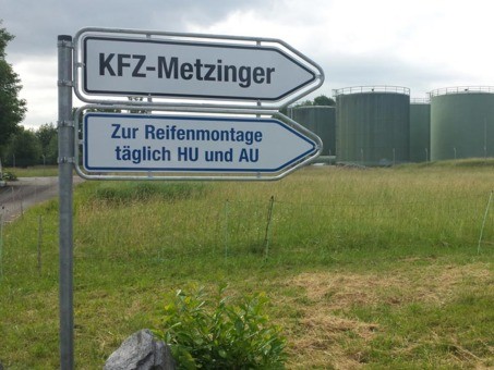 Bilder Rolf Metzinger KFZ-Werkstatt