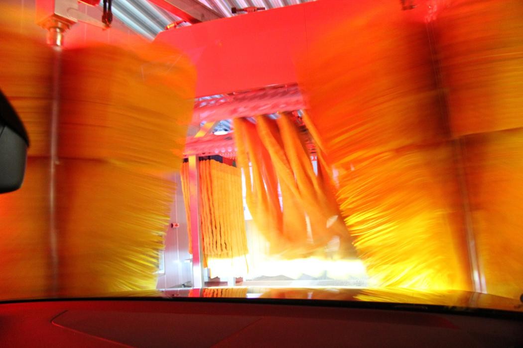 Bilder Frank´s CarWash EXPRESS Oberursel