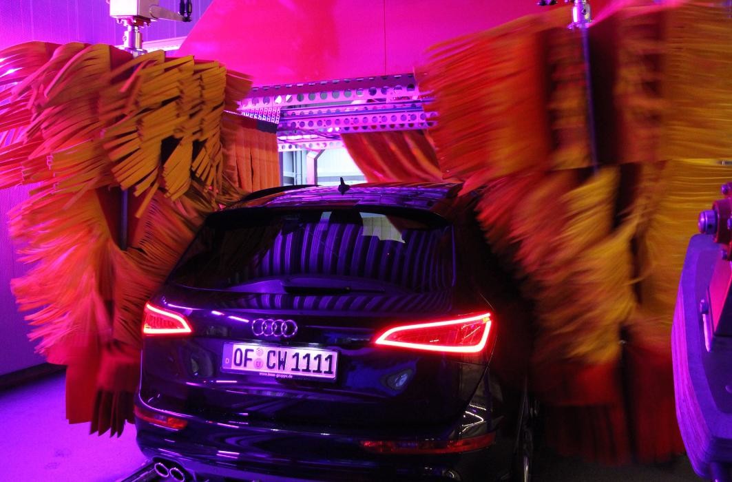 Bilder Frank´s CarWash EXPRESS Oberursel