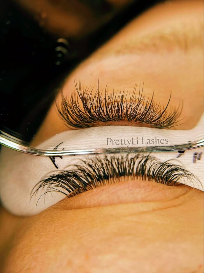 Bilder PrettyLi Lashes