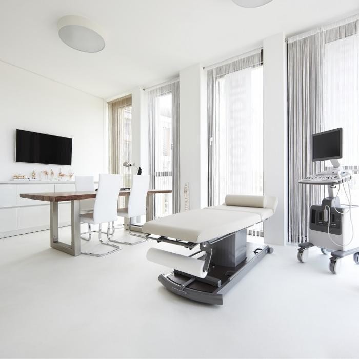 Bilder Privatpraxis bones and brain in Köln - Orthopäde Dr.med. Böttenberg
