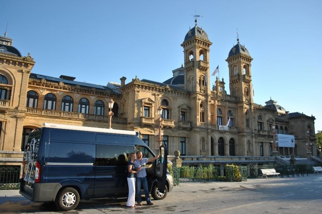 Bilder Adventure Tours - Wohnmobilvermietung Hamburg