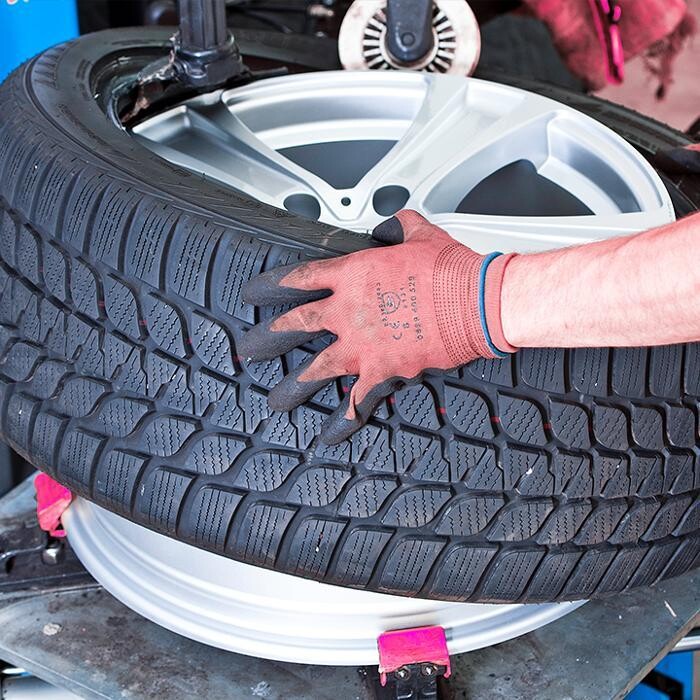 Bilder First Stop Reifen Auto Service