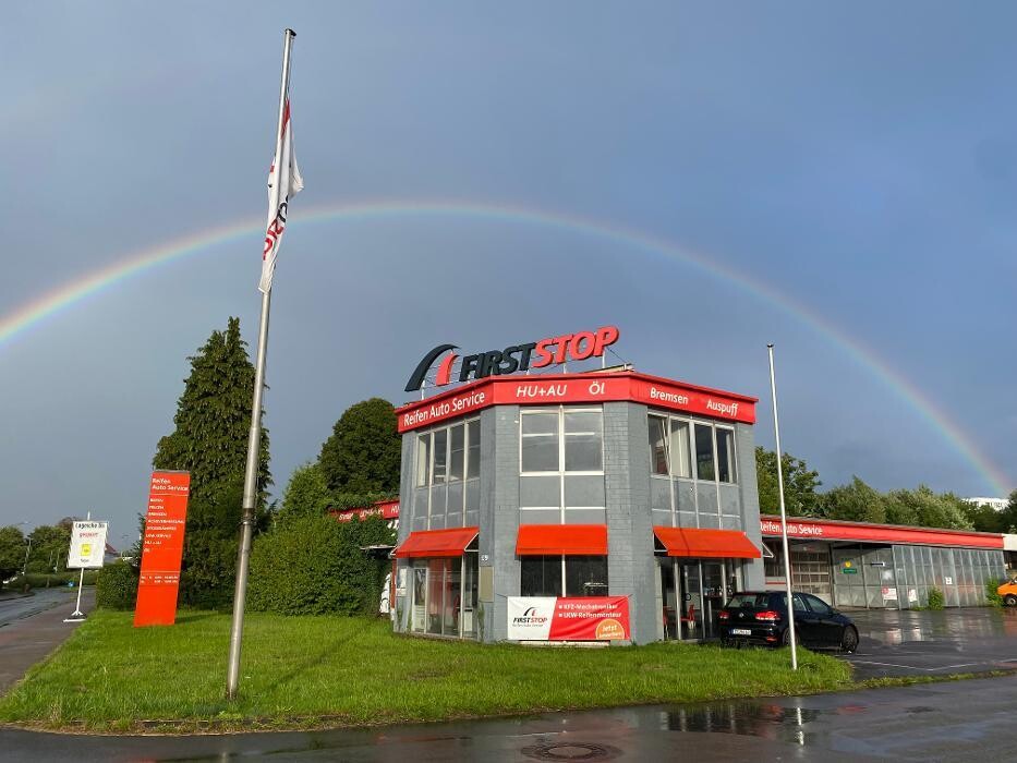 Bilder First Stop Reifen Auto Service