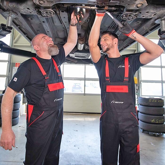 Bilder First Stop Reifen Auto Service