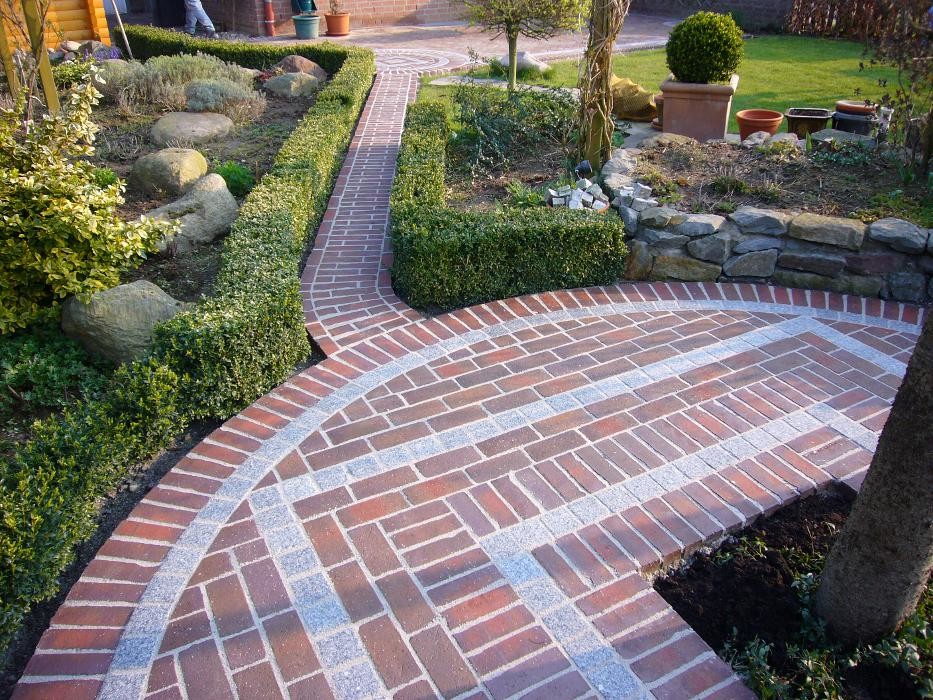 Bilder R.Werner Tief- u. Pflasterbau, Garten- u. Landschaftsbau