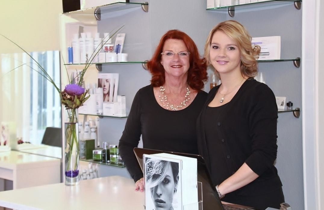 Bilder Beauty Coiffeur Christa Maurer