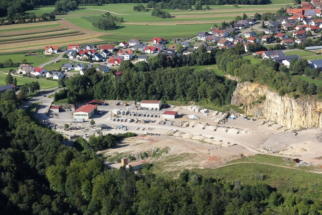 Bilder SRT Bader GmbH & Co. KG Naturstein Zentrum Alb - Saugbagger24
