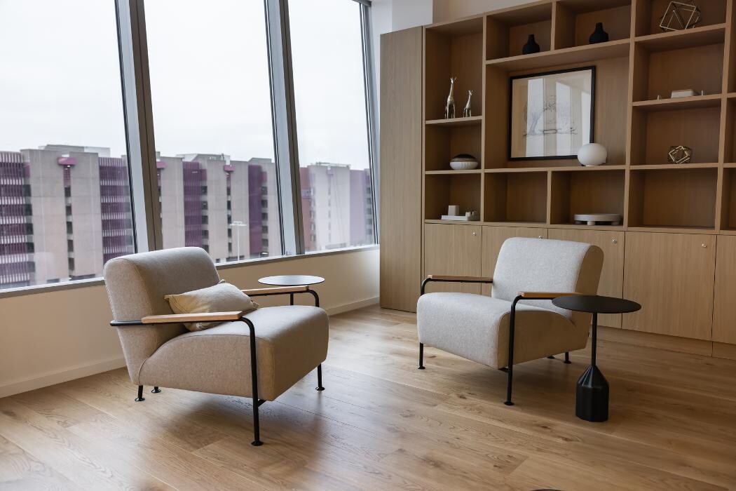 Bilder Regus The Squaire Business & Conference centre