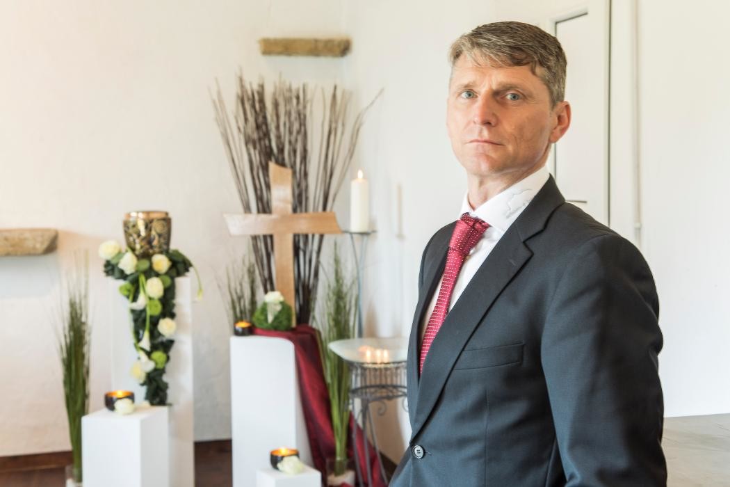 Bilder Bestattungen Schöneberg