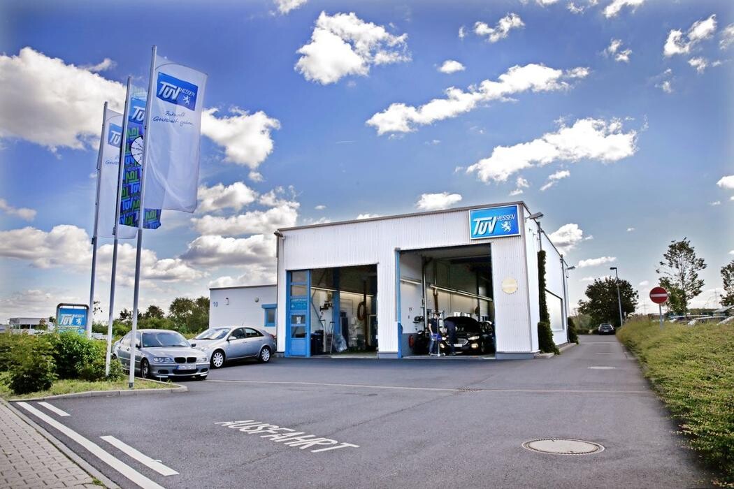 Bilder TÜV Service-Center Dietzenbach