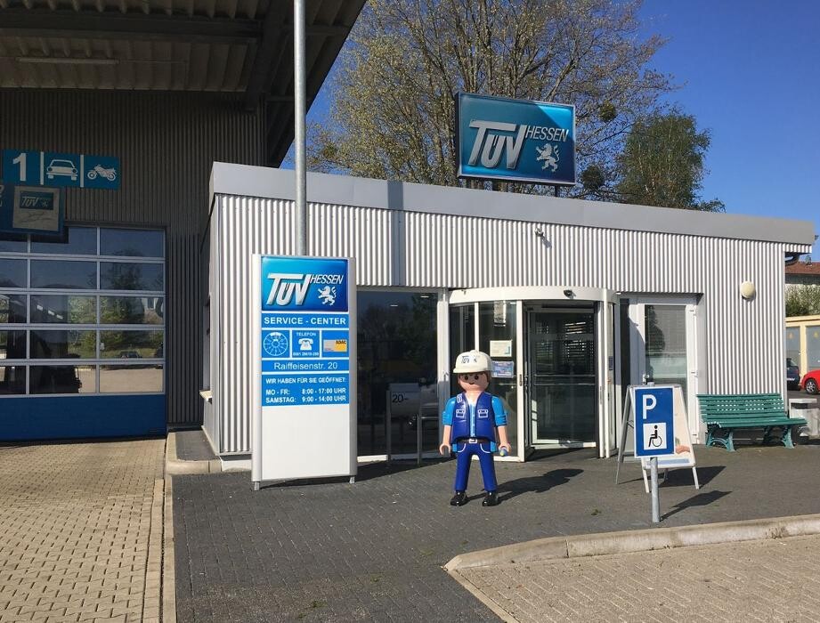 Bilder TÜV Service-Center Kassel