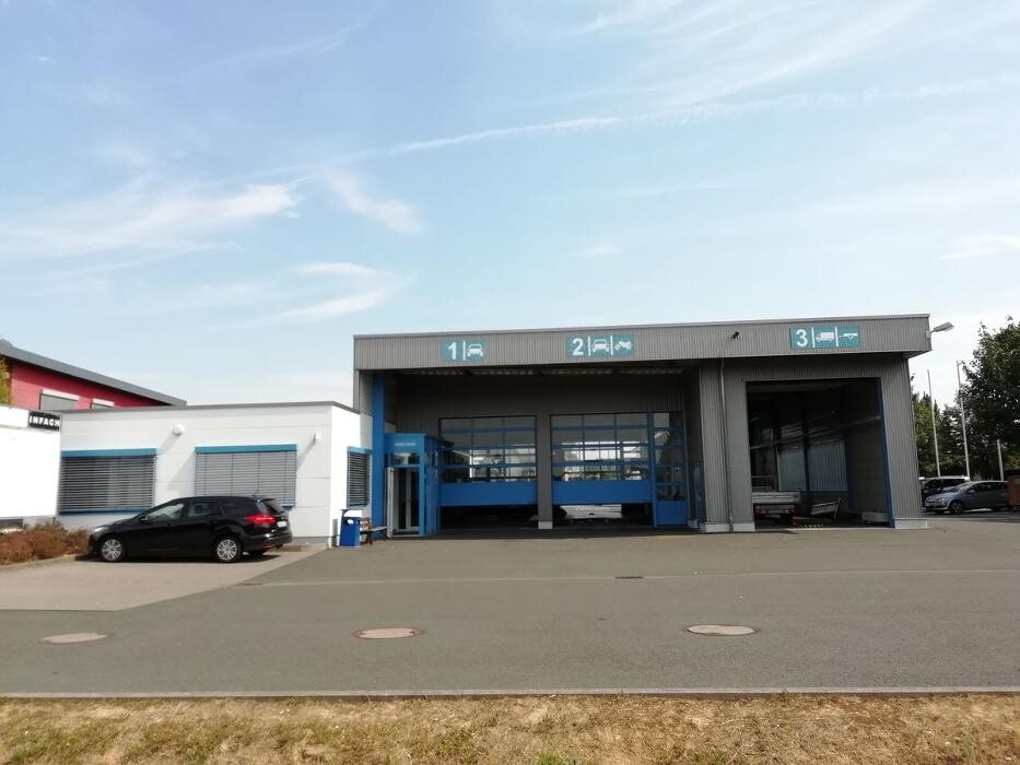 Bilder TÜV Service-Center Frankfurt-Kalbach