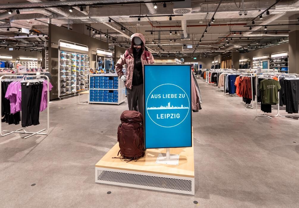 Bilder INTERSPORT Voswinkel Höfe am Brühl