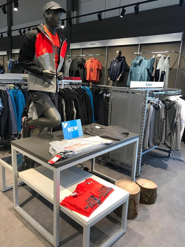 Bilder INTERSPORT Voswinkel Indupark | Große Ski- und Outdoorwelt