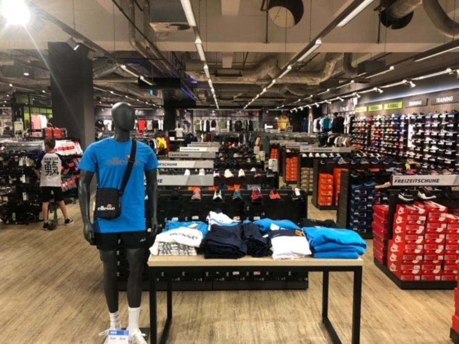 Bilder INTERSPORT Voswinkel City Galerie