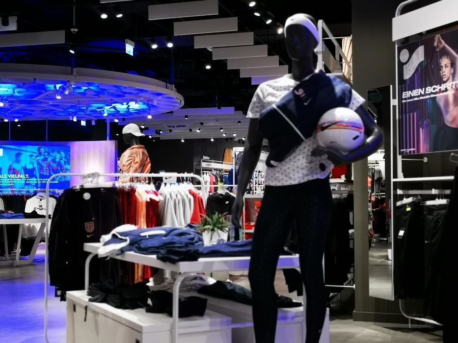 Bilder INTERSPORT Voswinkel ALEXA