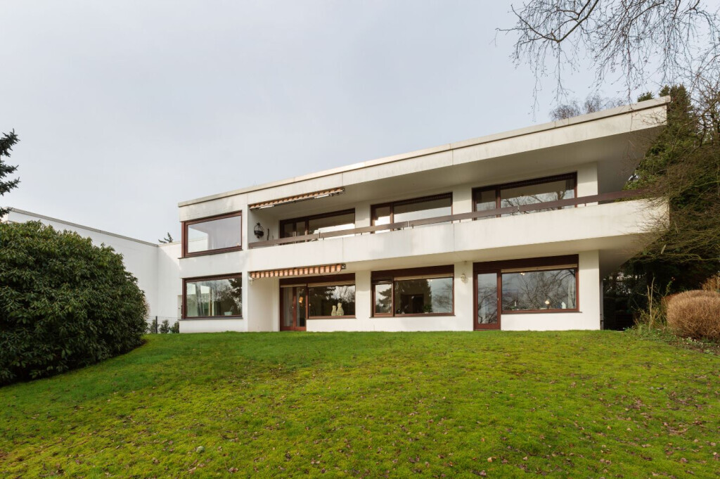 Bilder Rechtsanwalt und Notar Dr. Alexander von Unwerth
