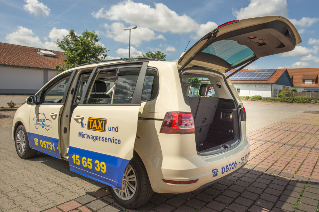 Bilder EntruempelungNRW - zuverlässig. schnell. diskret