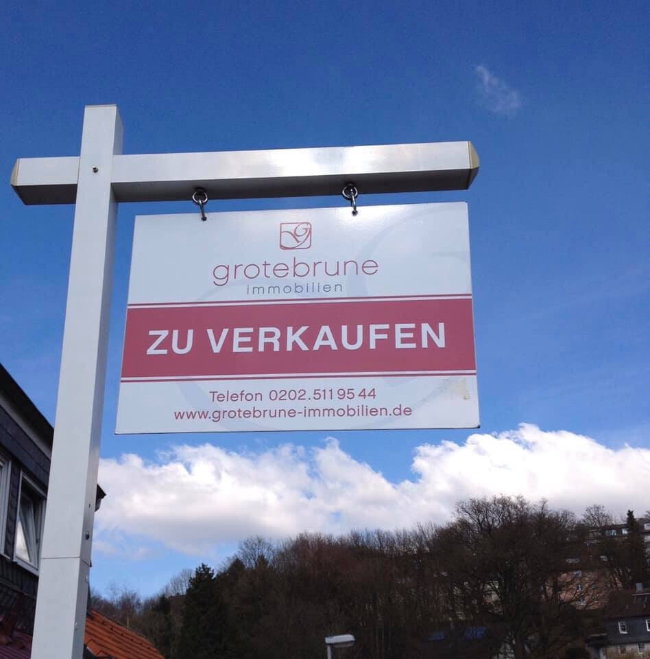 Bilder EntruempelungNRW - zuverlässig. schnell. diskret