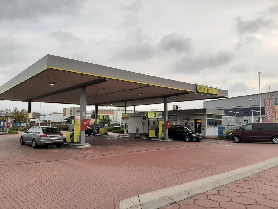 Bilder CITTI Tankstelle
