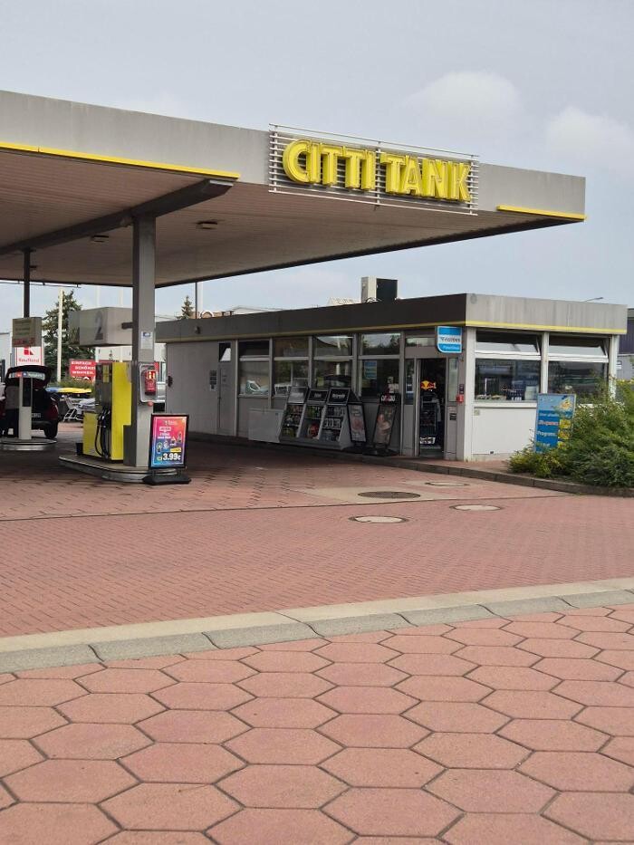 Bilder CITTI Tankstelle