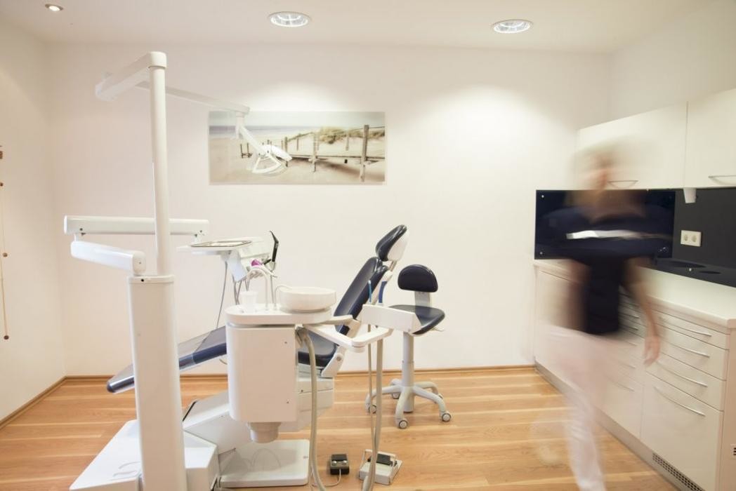 Bilder Dr. med.dent. Katja Zieber - Praxis für ganzheitliche Kieferorthopädie