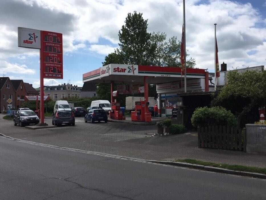 Bilder star Tankstelle