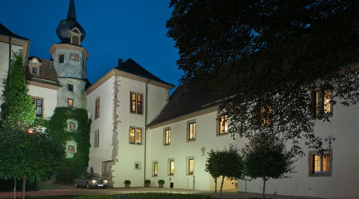 Bilder Praxis im Schloss - Zahnarztpraxis C.-G. Henning